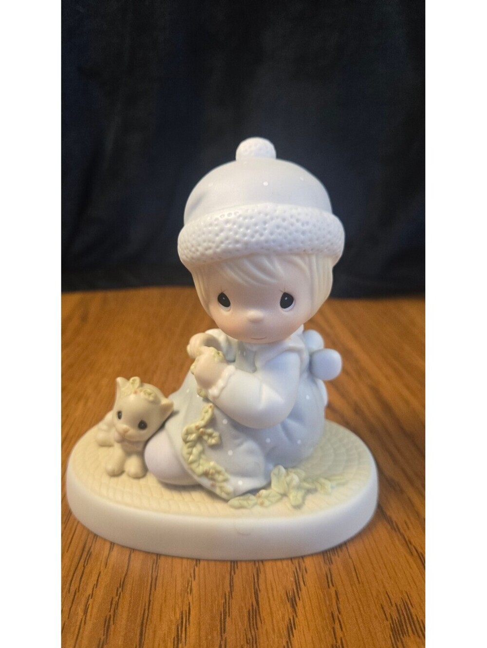 Precious Moments Meowie Christmas Figurine 1996 Collectible